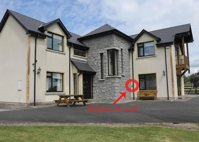 Narrow Water House *